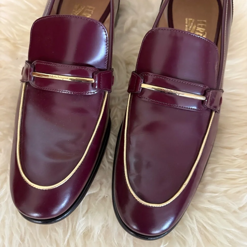 New Salvatore Ferragamo Burgundy Loafers - Picture 3 of 7